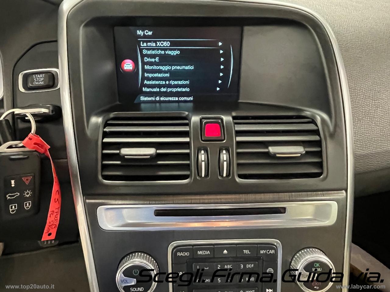 VOLVO XC60 D4 Summum|TETTO APRIBILE|PELLE|SEDILI RISC.