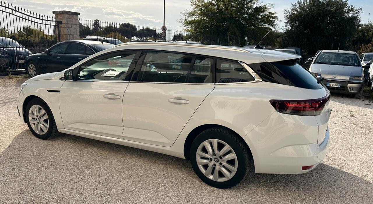 Renault Megane Sporter 115 CV EDC Business 2021