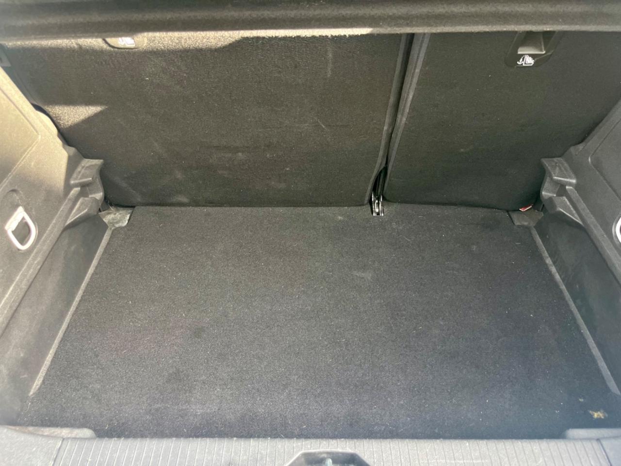 Opel Corsa 1.4GPL 122.000km 2017 per neopatentati