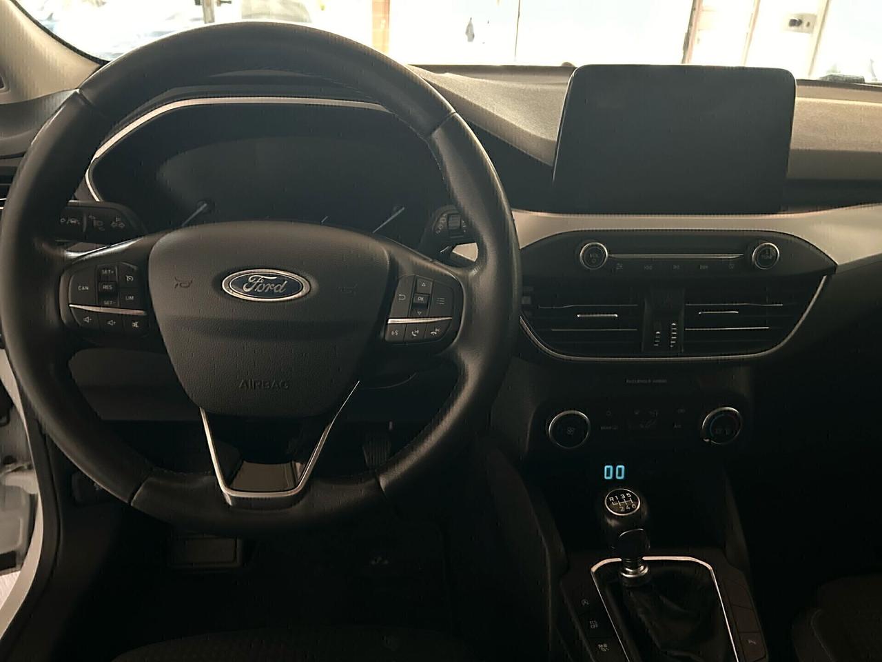 Ford Focus 1.5 Berlina 95 CV 5p. NEOPATENTATI