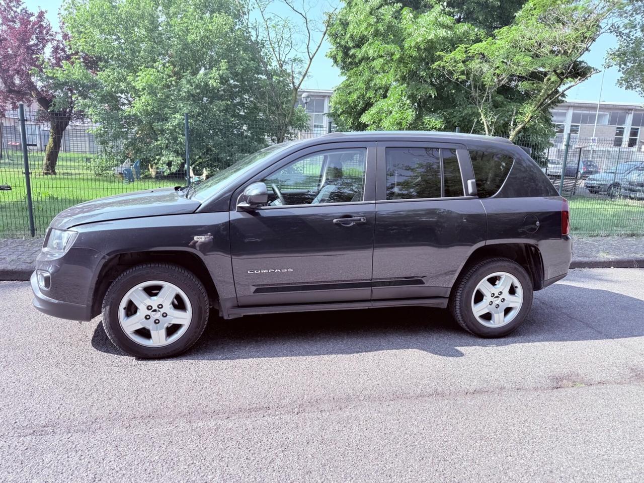 Jeep Compass 2.2 CRD Limited 4X4 - 2013 OK PERMUTE