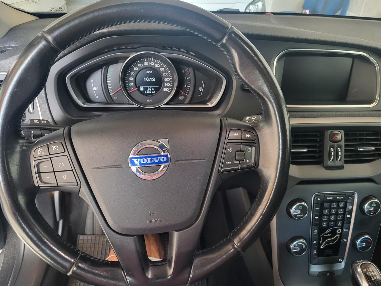 Volvo V40 D3 Momentum