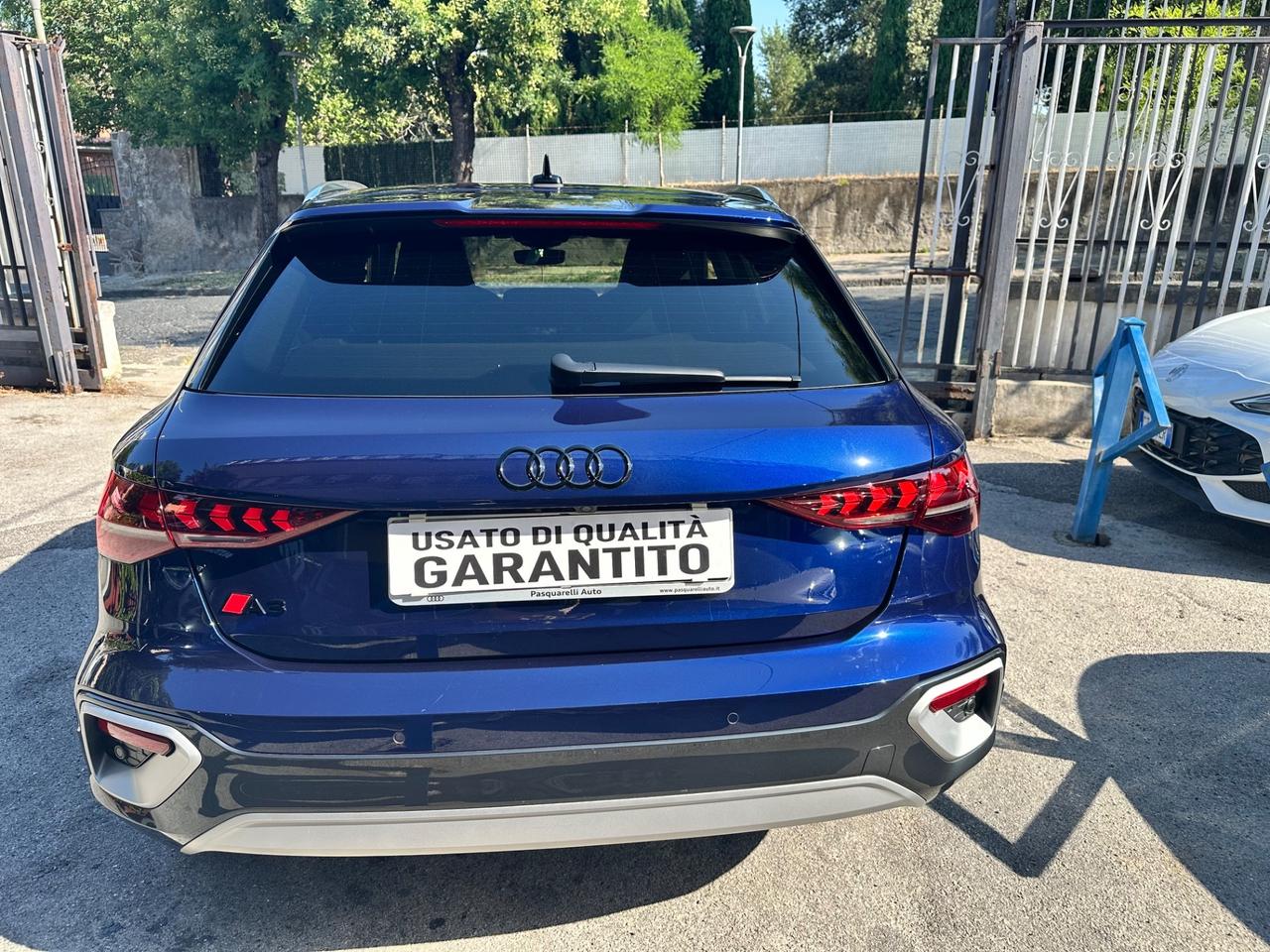 Audi A3 allstreet 35 TFSI S tronic Identity Contrast