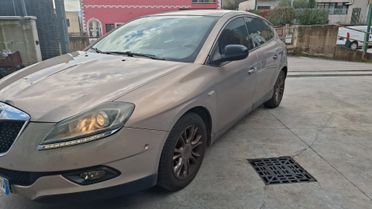 Lancia Delta 1.9 MJT Twinturbo per ricambi