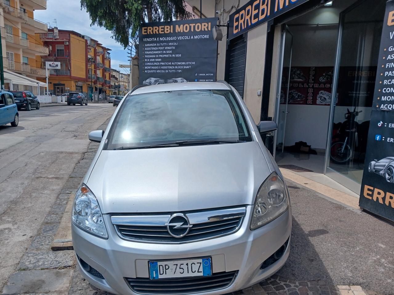 Opel Zafira 1800cc GPL 7 POSTI