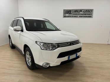 Mitsubishi Outlander 2.2 DI-D 4WD Intense