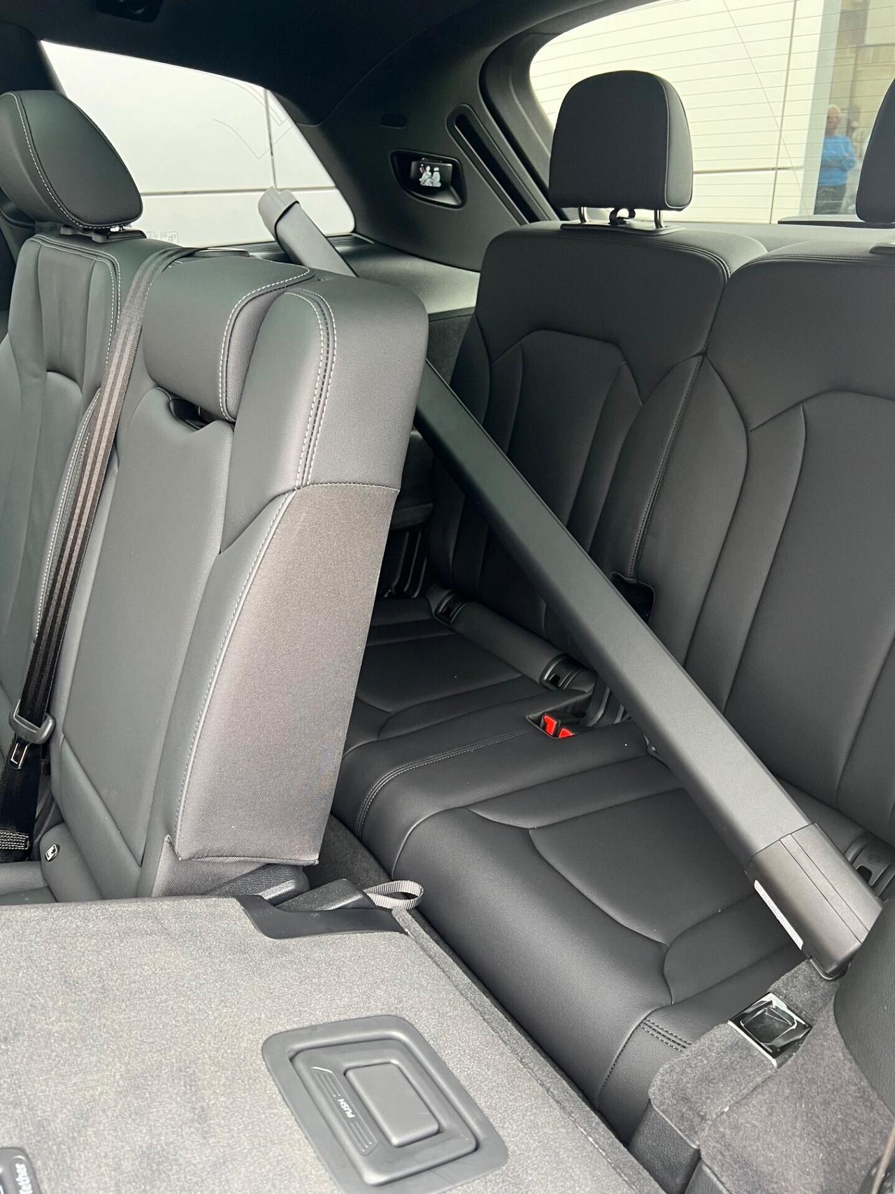Audi Q7 45 Sline quattro possibilità noleggio noscoring