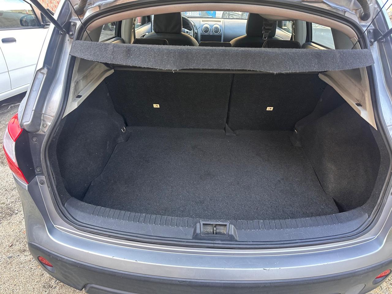 Nissan Qashqai 1.5 dCi DPF Tekna
