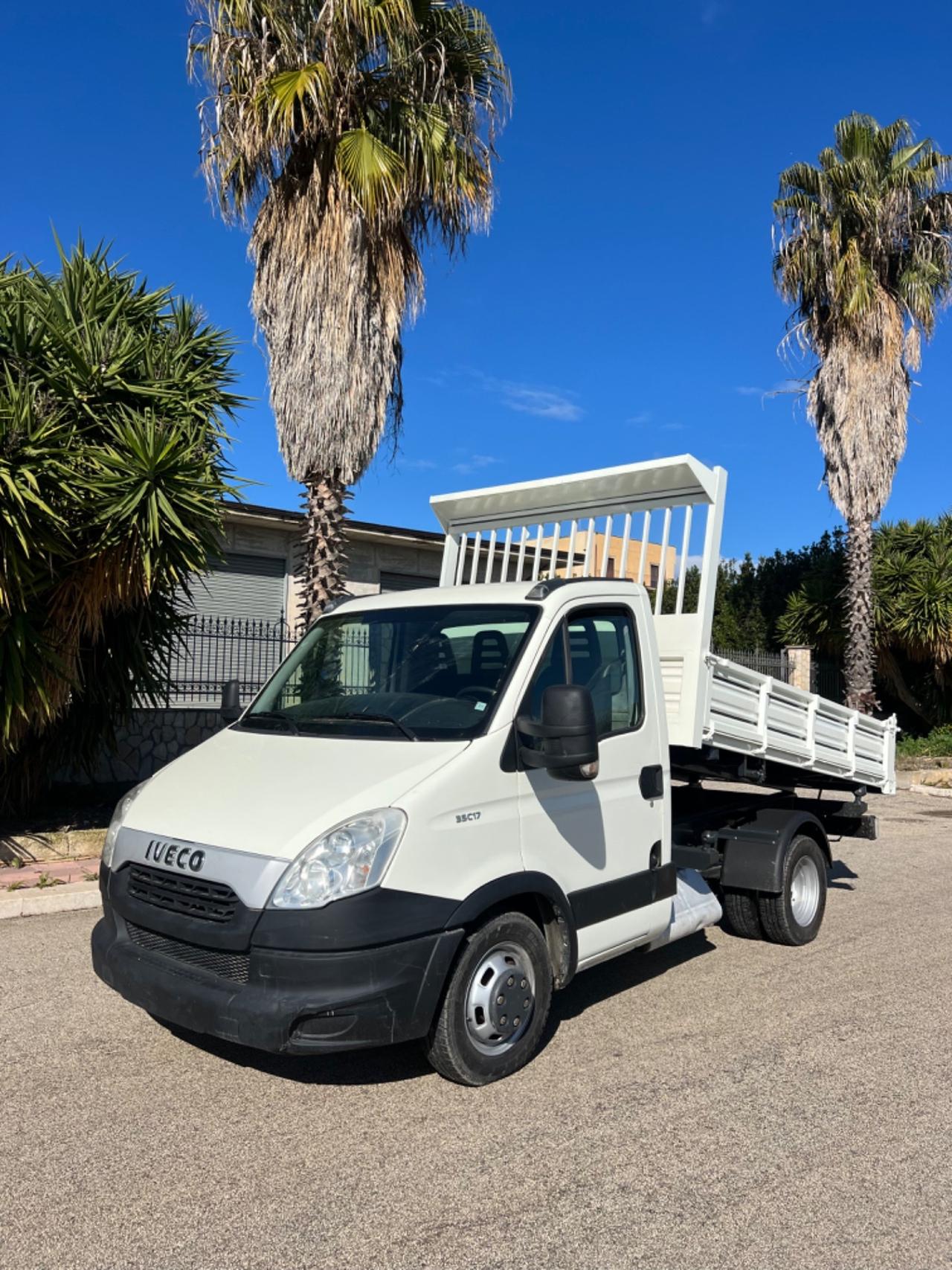 Iveco daily 35c17 ribaltabile trilaterale