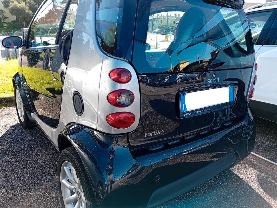 Smart ForTwo 800 coupé pure cdi