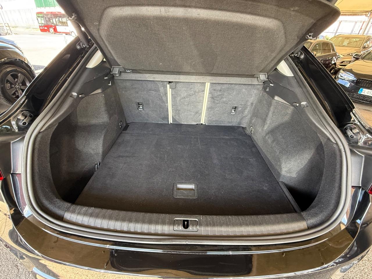 Q3 SPB 35 TDI quattro S tronic -S line-iva esp-unipro