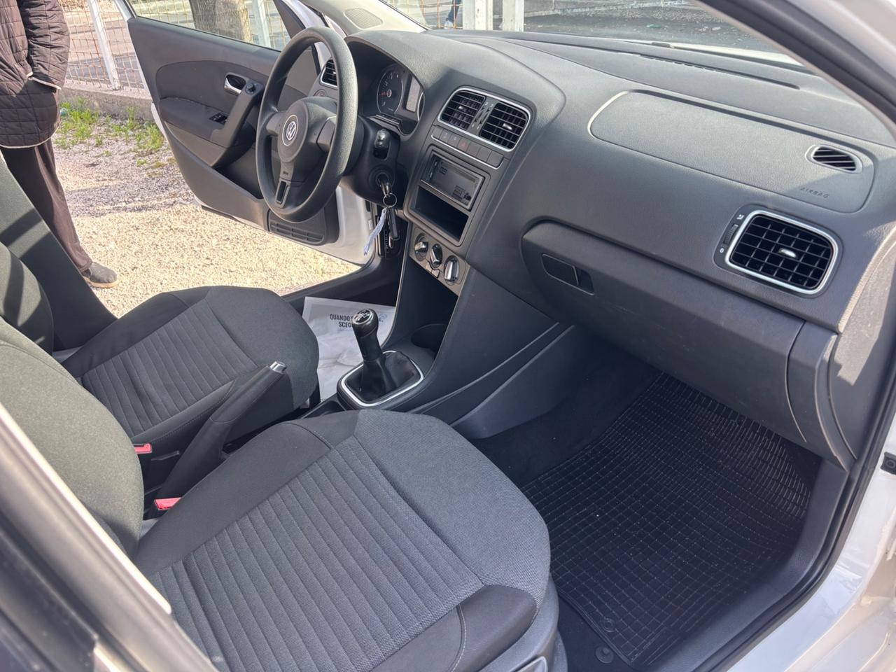 VW POLO 1.2 BENZ 70CV SOLI 100.000KM