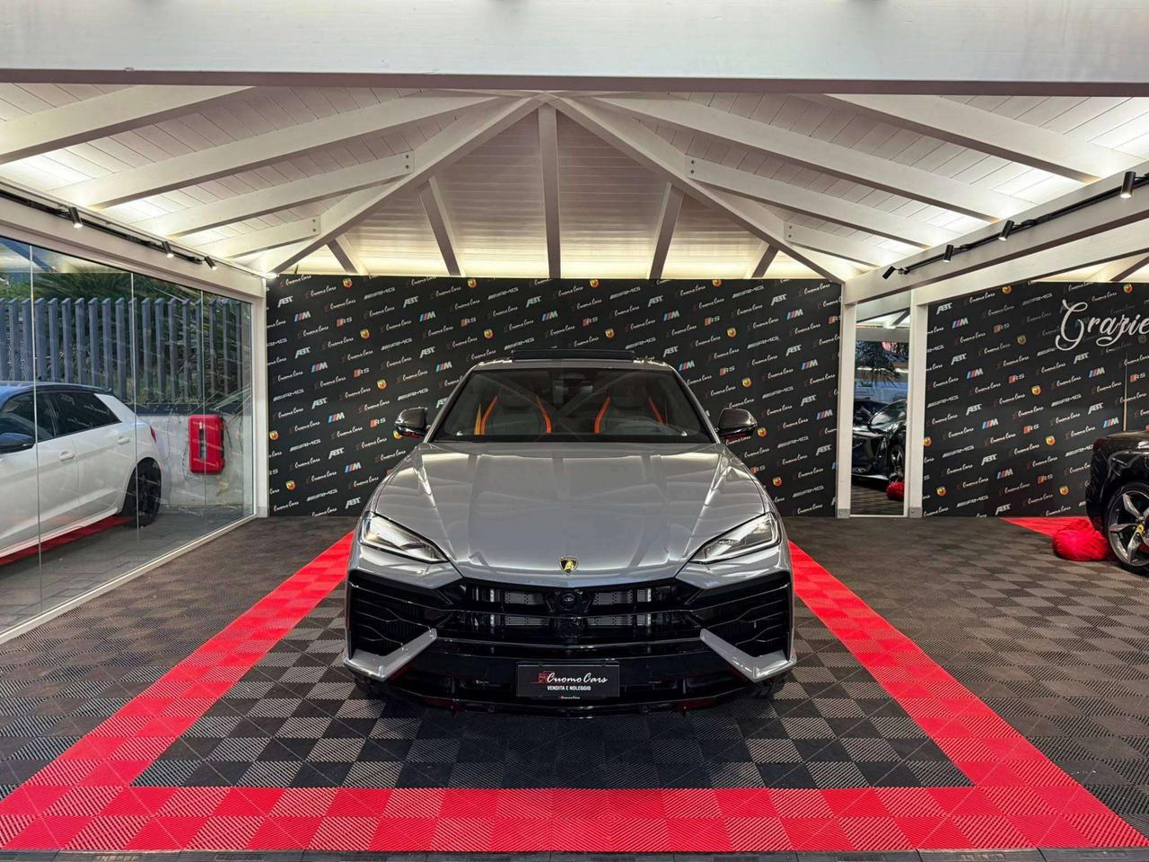 Lamborghini Urus SE 4.0 V8 phev auto