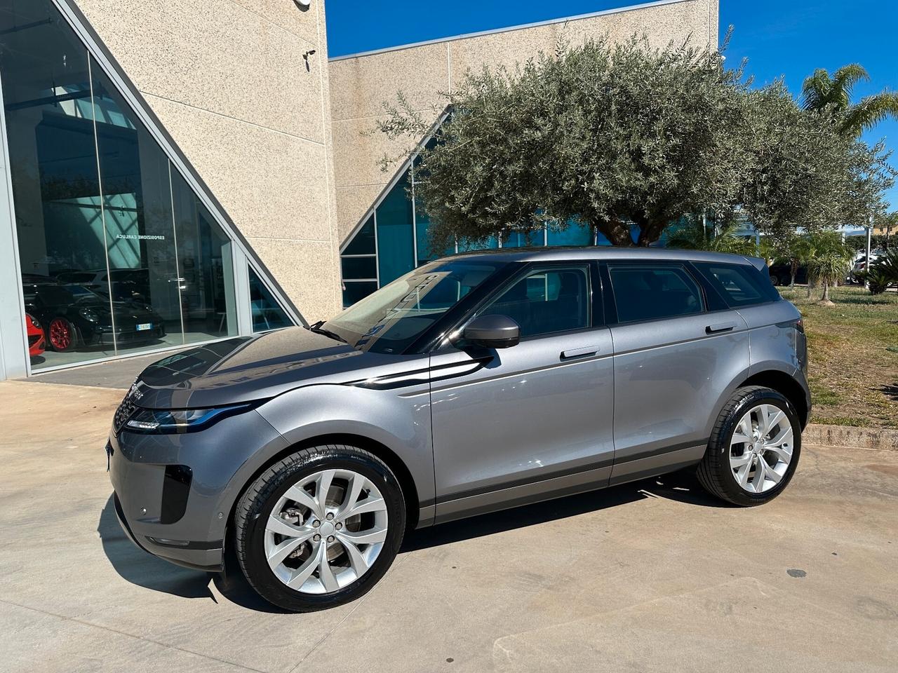Land Rover Range Rover Evoque 2.0d SE 163cv OFFERTA IMPERDIBILE T-STOCK