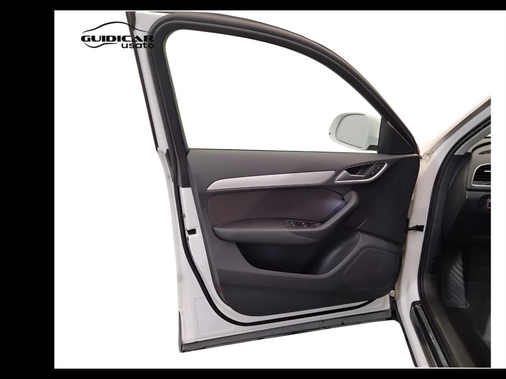 AUDI Q3 I 2015 - Q3 2.0 tdi Business 120cv s-tronic