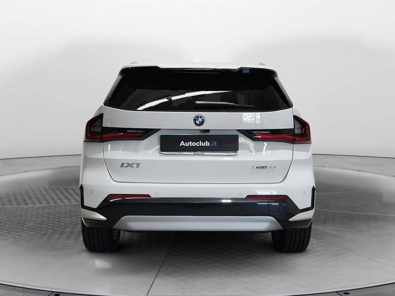 BMW X1 iX1 xDrive30 xLine