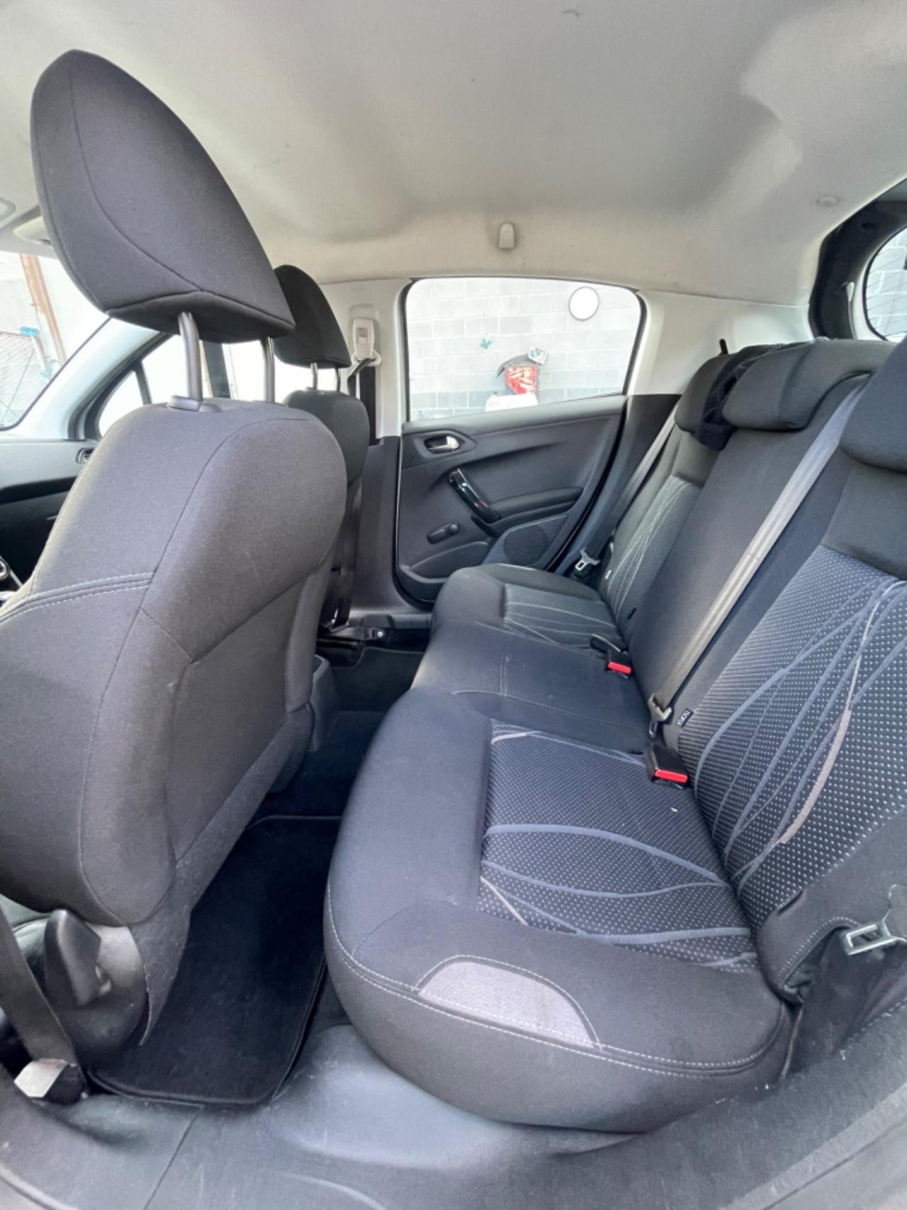 Peugeot 208 1.4 VTi 95 CV 3p. Allure