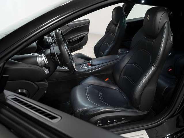 Ferrari GTC4 Lusso V12