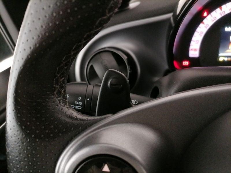 smart forfour 0.9 t JBL 90cv twinamic