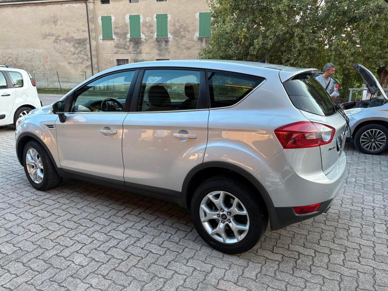 Ford Kuga 2.0 tdci + 2wd 140cv