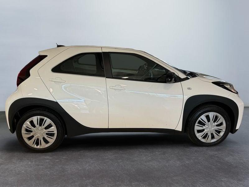 Toyota Aygo X 1.0B (72 CV) Active
