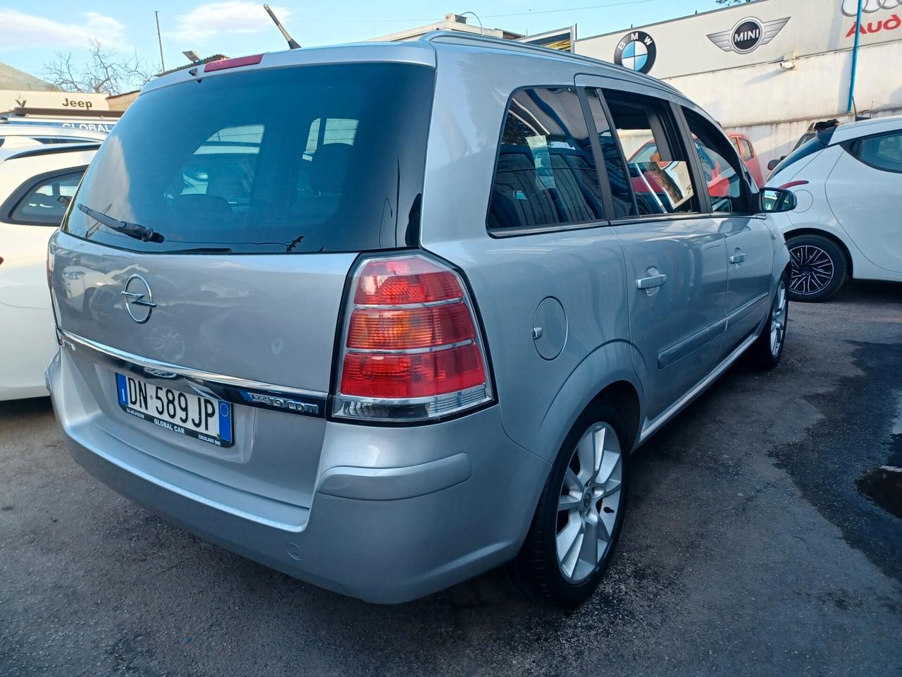 Opel Zafira 1.9 CDTI 120CV Cosmo UNICO PROPRIETARIO 7 POSTI