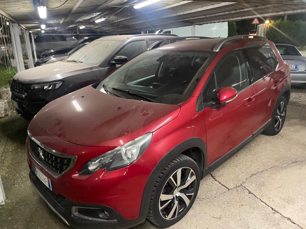 Peugeot 2008 BlueHDi 100 Allure