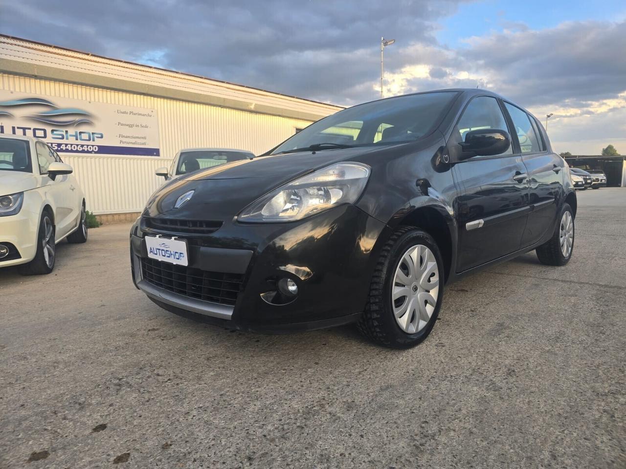 Renault Clio 1.2 16V 5 porte Luxe