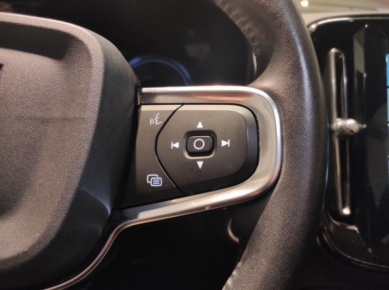 VOLVO XC40 (2017-->) - XC40 T5 Recharge Plug-in Hybrid Inscription Expression