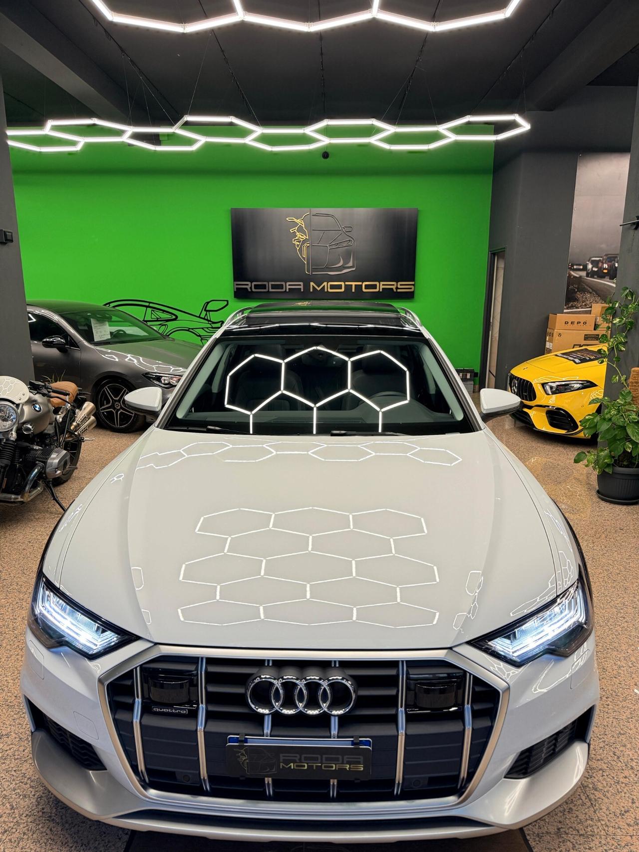 Audi A6 allroad 45 TDI 3.0 quattro S tronic Business Advanced