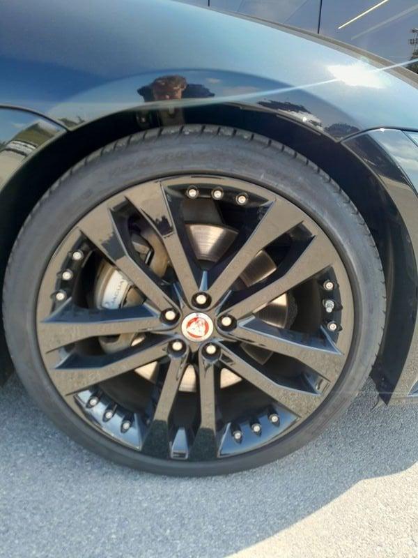 Jaguar F-Type 2.0 P300CV RWD AUTO R-Dynamic