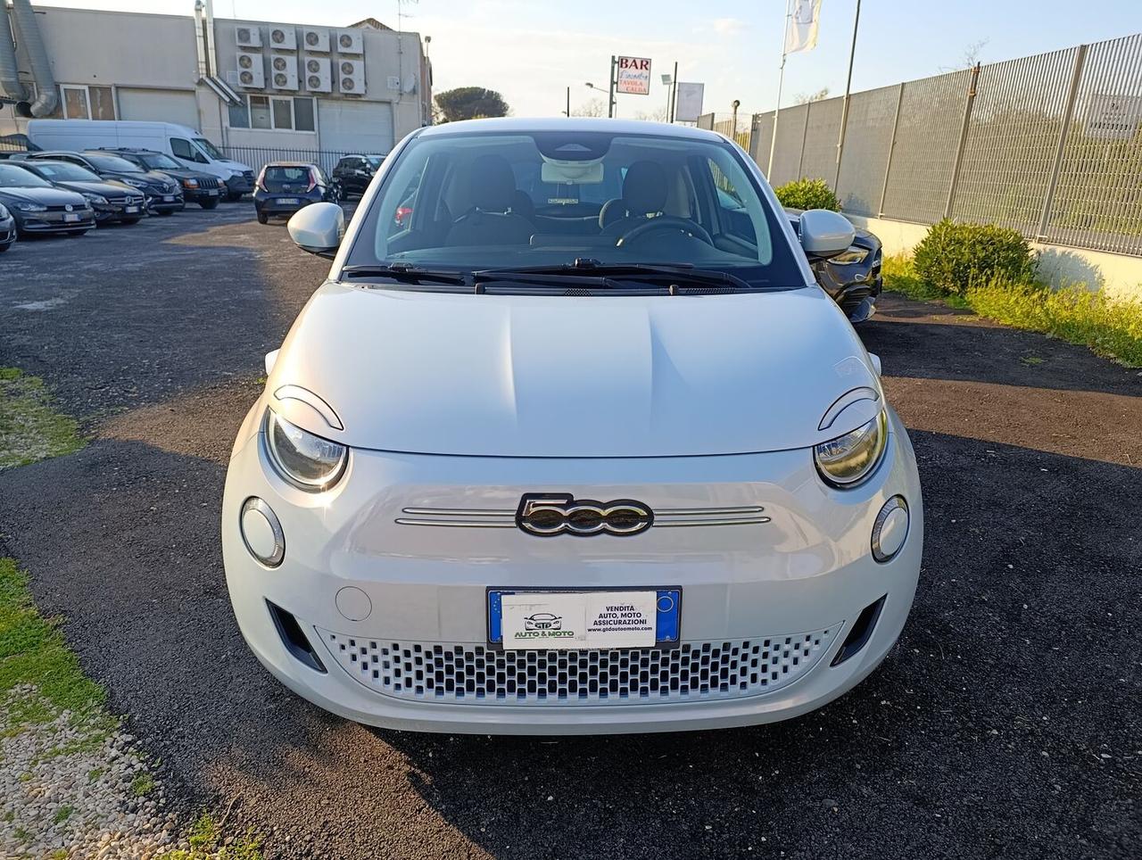 Fiat 500 42 kWh La Prima