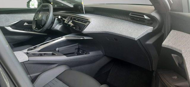 PEUGEOT 3008 Hybrid 136 e-DCS6 GT