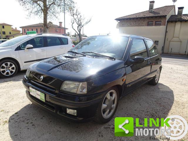 RENAULT Clio 1.8i 16V