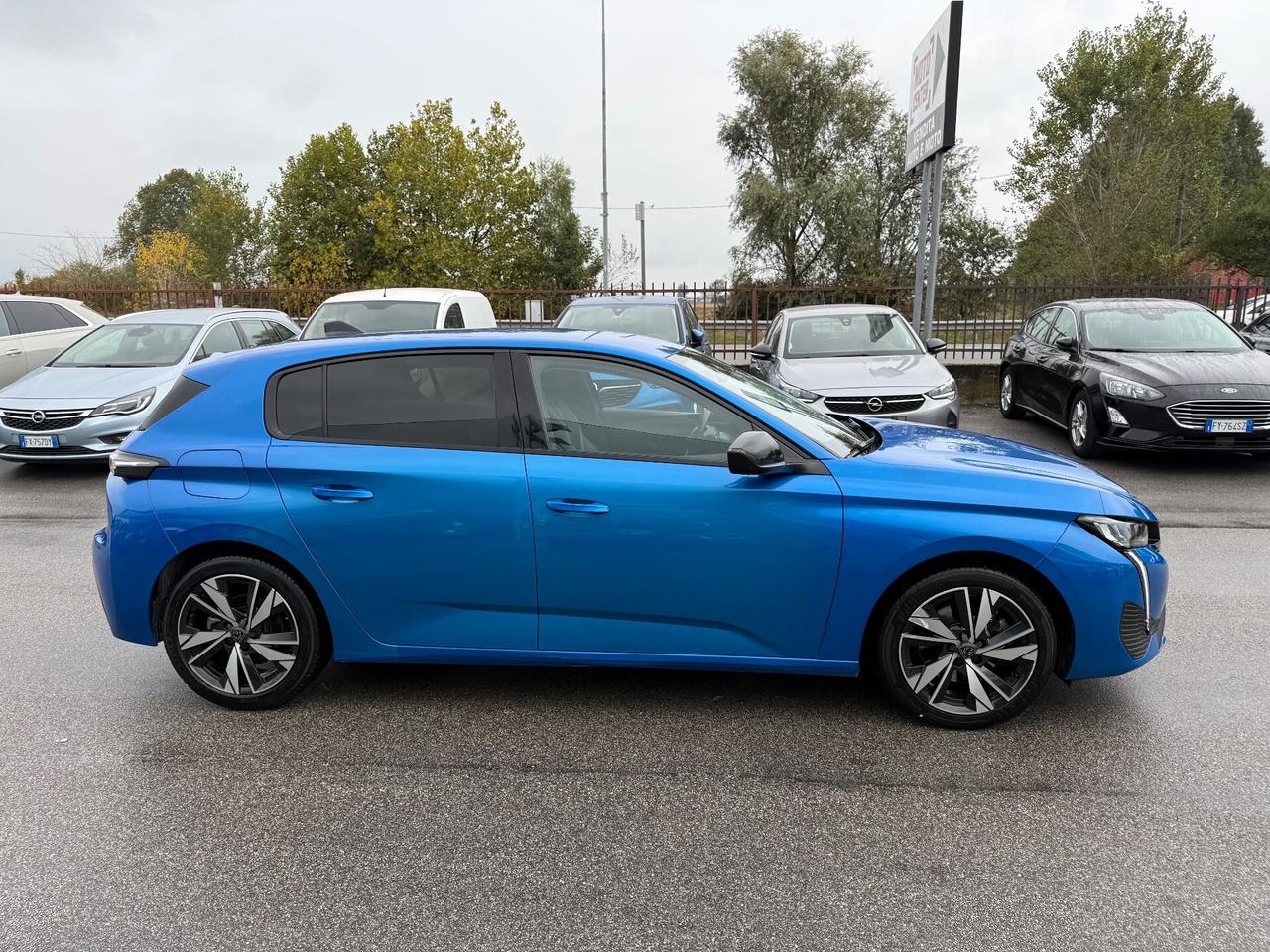 Peugeot 308 Berlina 1.5 130 S&S EAT8 Allure Pack