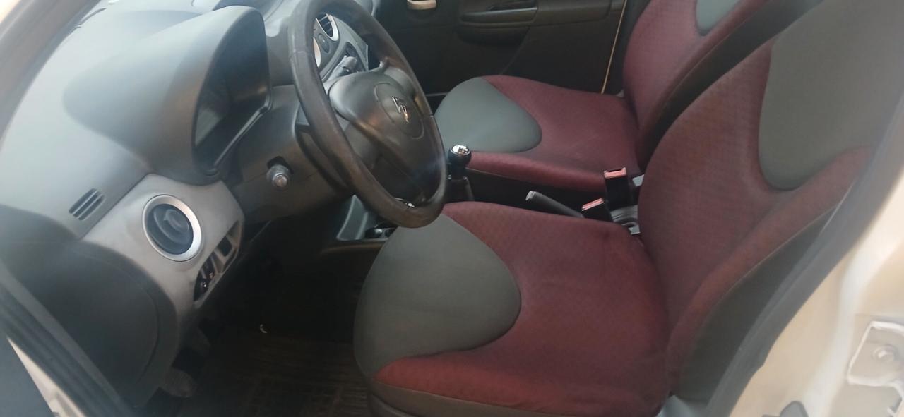 Citroen C3 1.4 HDi autocarro