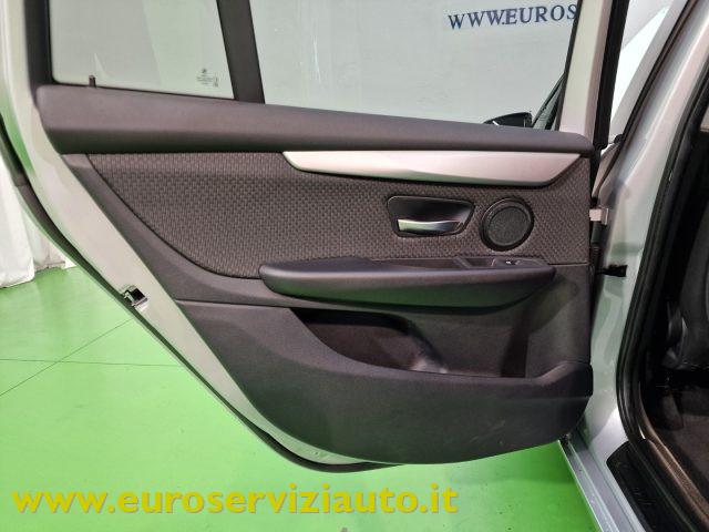 BMW 218 d Active Tourer Advantage