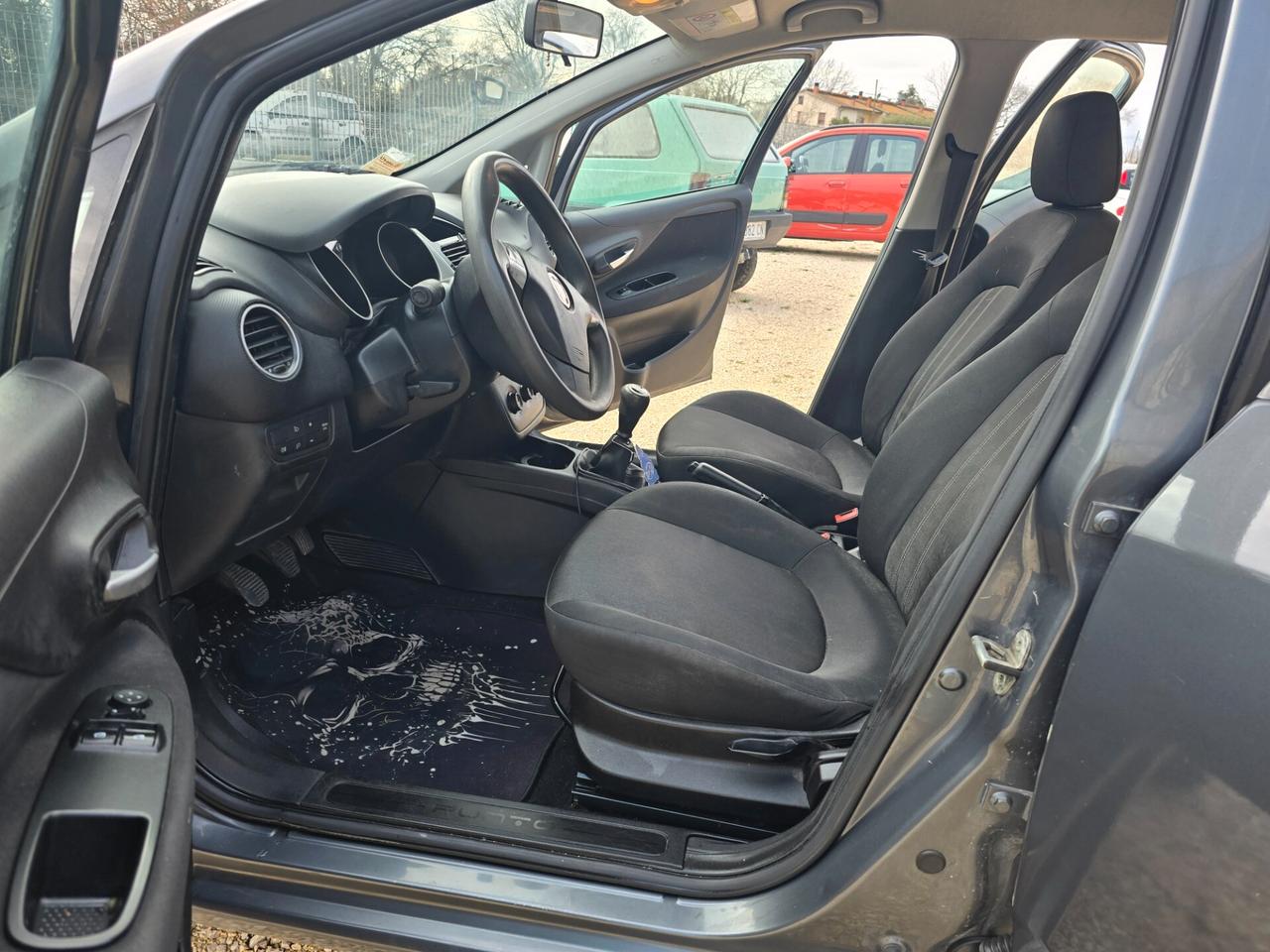 Fiat Punto 1.3 MJT II 75 CV 5 porte Lounge