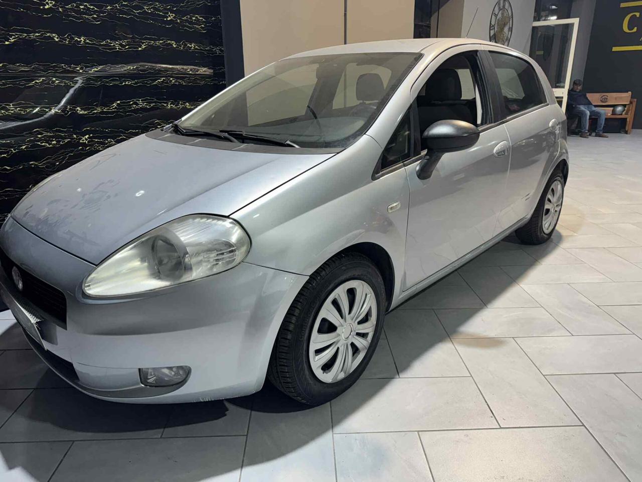 Fiat Grande Punto 1.4 BENZINA 5P SENZA DIFETT