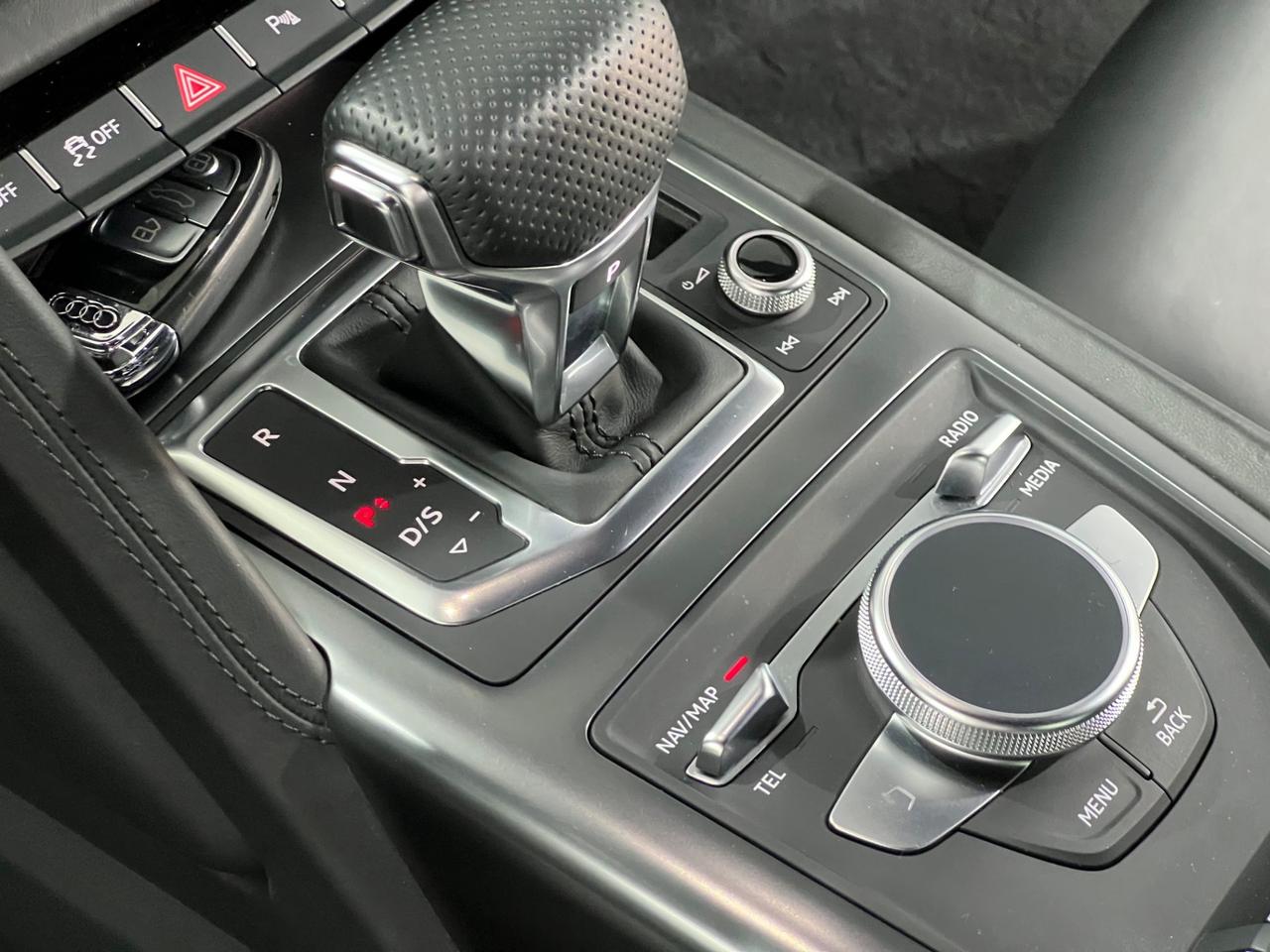 Audi R8 Coupé V10 RWD S tronic 540CV