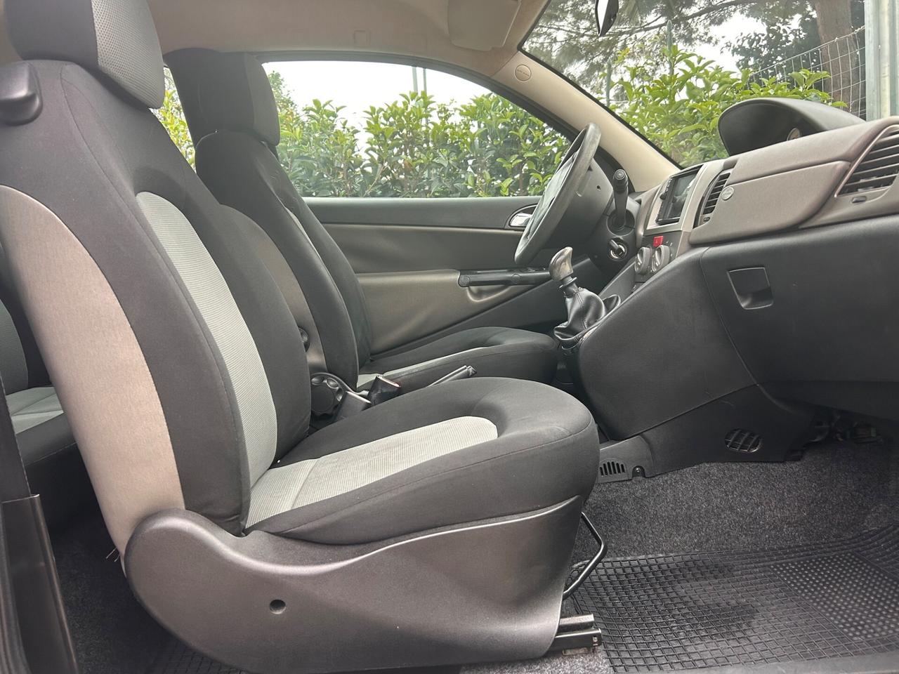 Lancia Ypsilon 1.2 16V Platino