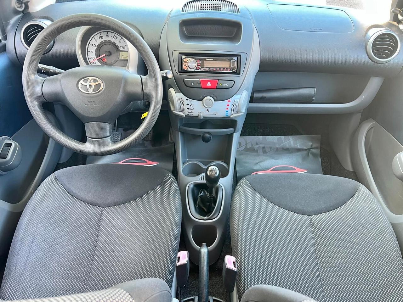 Toyota Aygo 1000 benzina ok neopatentati