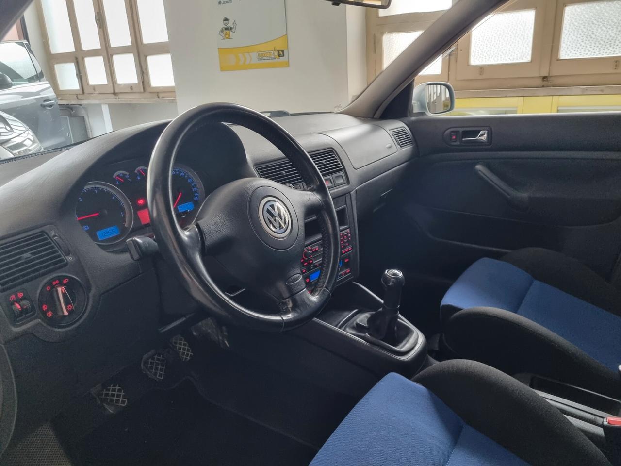 Volkswagen Golf 1.9 TDI/101 CV CONDIZIONI IMPECCABILI