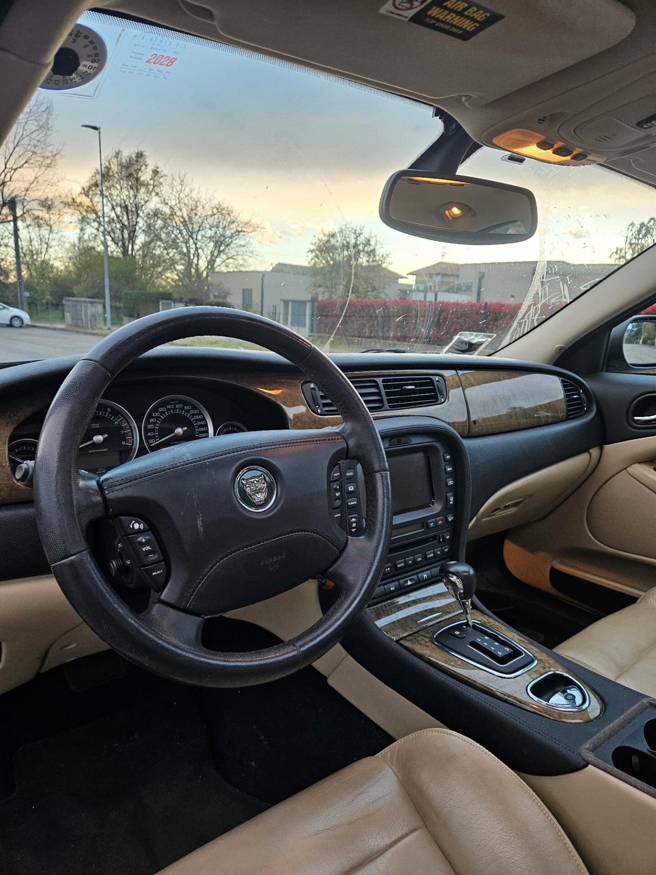 Jaguar S-Type 4.2 V8 cat R Super Charged