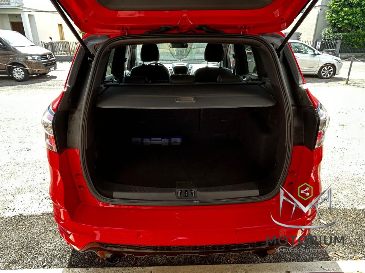 Ford Kuga ST-LINE