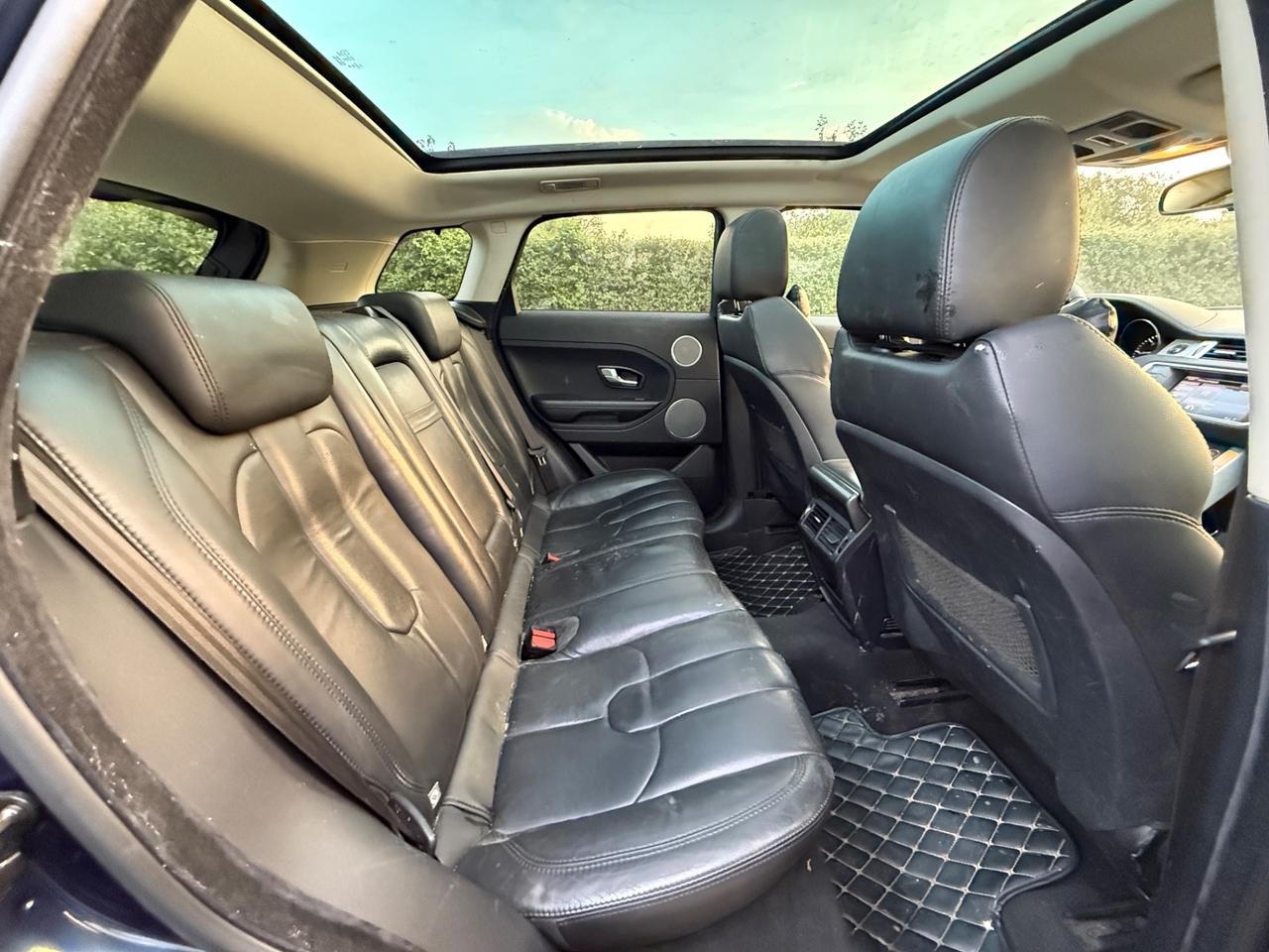 Land Rover Range Evoque 2.2 Sd4 5p. Pure