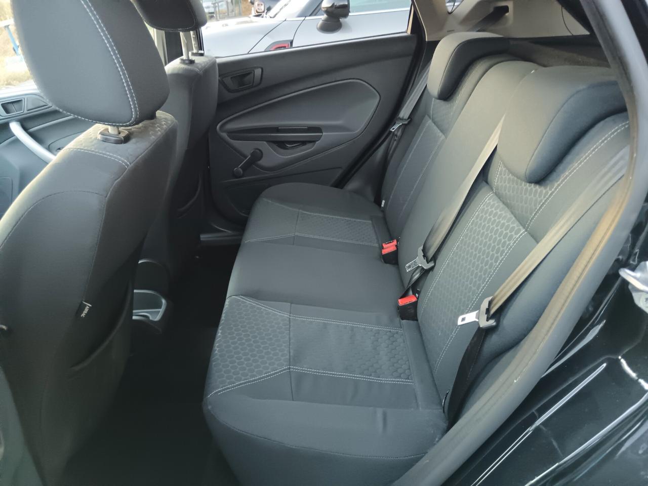 Ford Fiesta 1.4 TDCI 68CV TITANIUM NUOVISSIMA