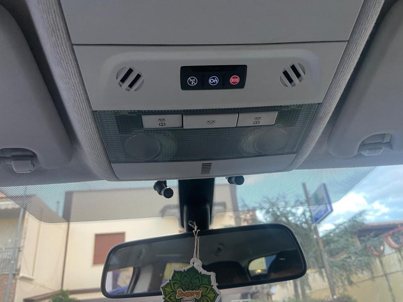 Opel Corsa 1.4 90CV GPL Tech 5 porte Cosmo