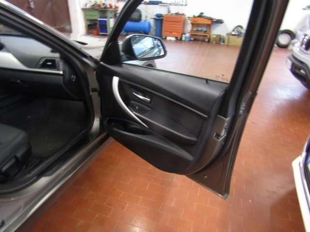 BMW 318 318d Touring Business Advantage auto