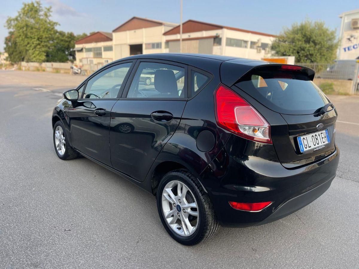 FORD - Fiesta - 1.2 82 CV 5p. Black & White Ed.